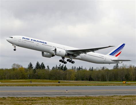 boeing 777 300er|The Factors That Set The Boeing 777.
